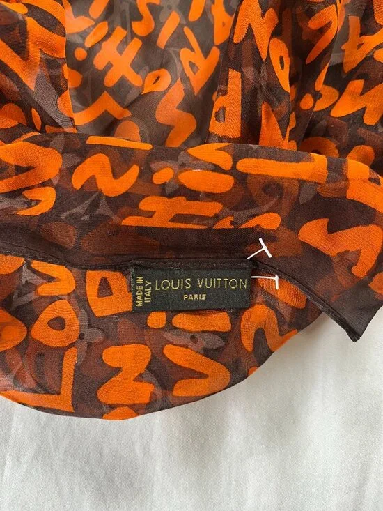 Louis Vuitton Stephen Sprouse Limited Edition Graffiti scarf - Picture 3 of 8